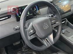 بی وای دی Qin Plus